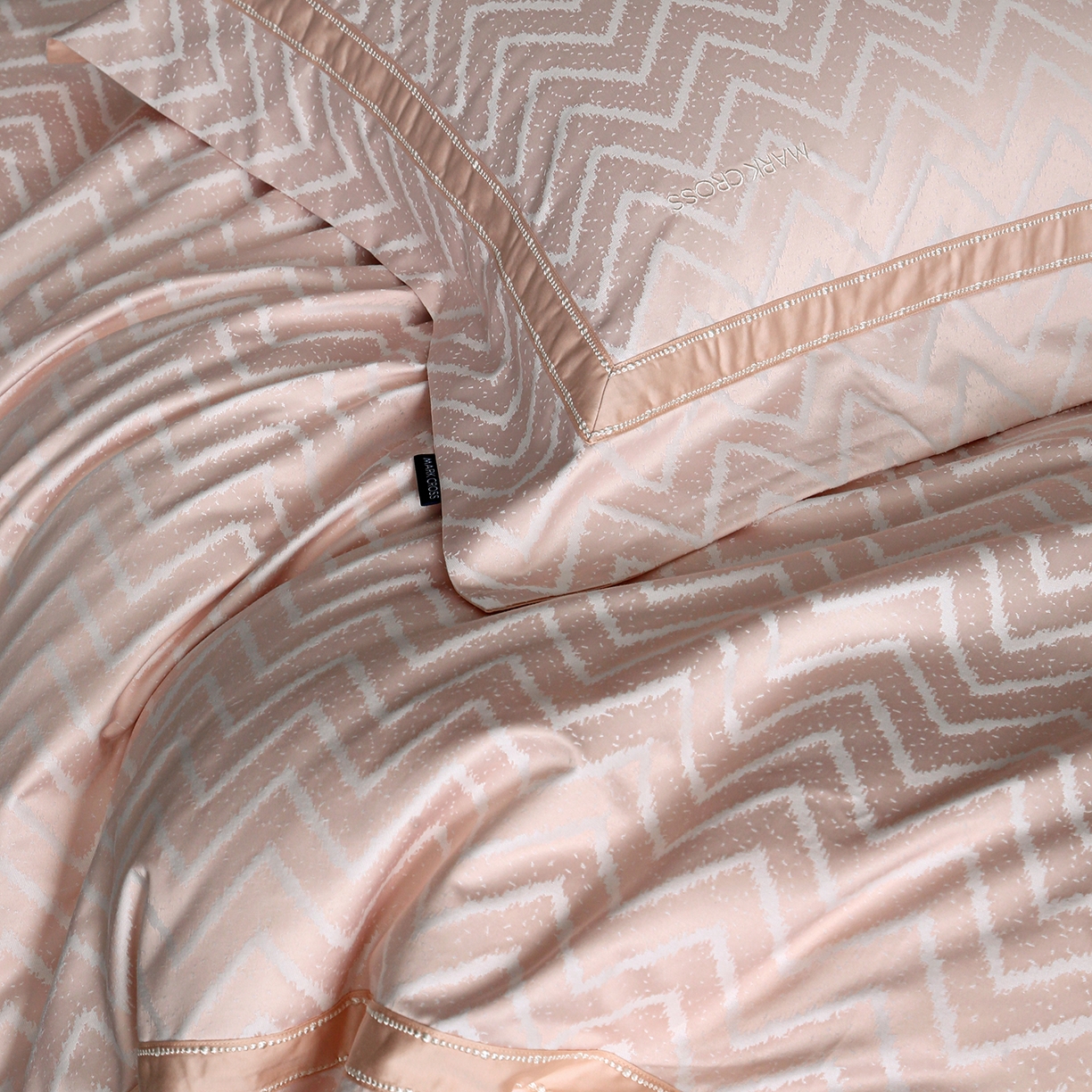 91家纺网 家纺一手货源 找家纺 佳汐蓝家纺 2026新款亲肤锦丝棉四件套 未来派对