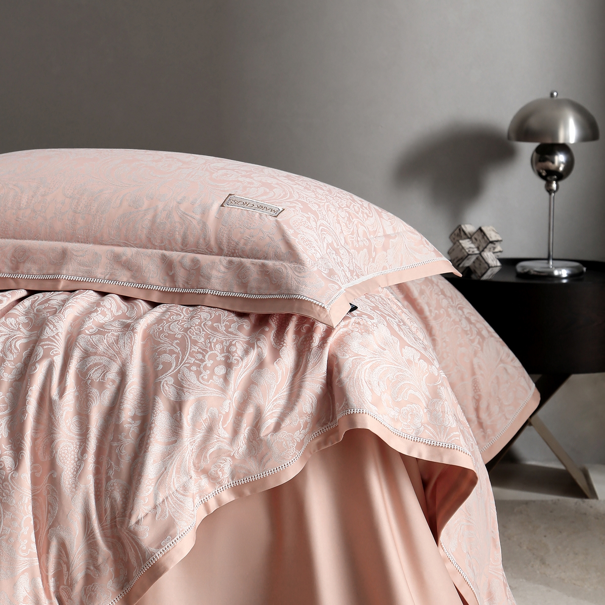 91家纺网 家纺一手货源 找家纺 佳汐蓝家纺 2026新款亲肤锦丝棉四件套 初露玫庭