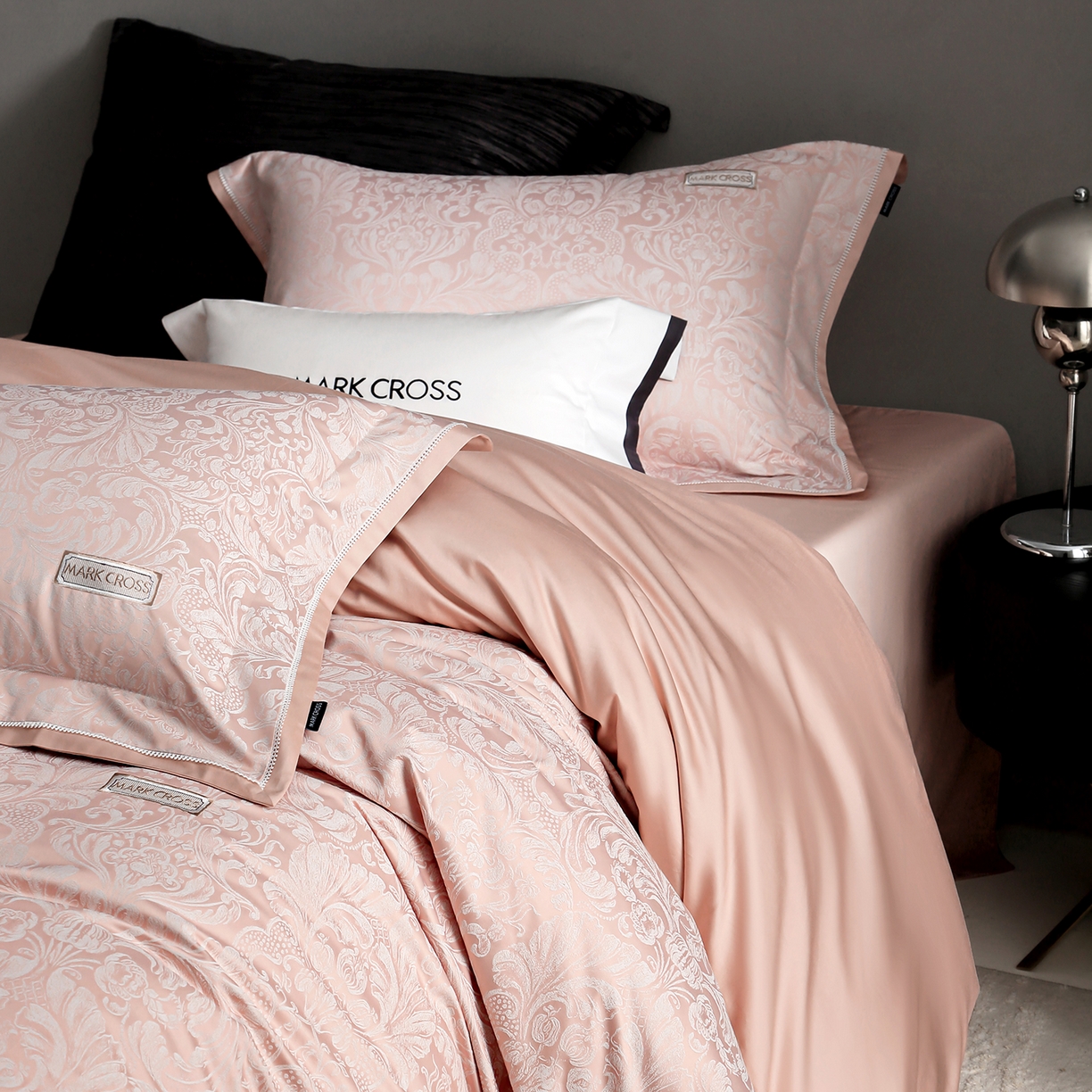 91家纺网 家纺一手货源 找家纺 佳汐蓝家纺 2026新款亲肤锦丝棉四件套 初露玫庭