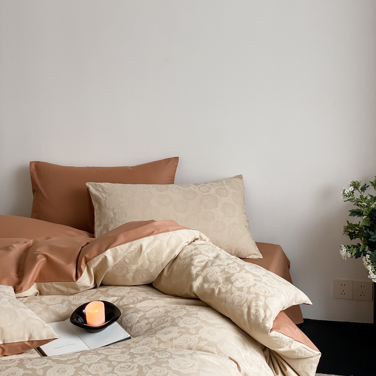 91家纺网 家纺一手货源 找家纺 玉宇阁家居 2026新款全棉纯棉40S大提花四件套 漫-暖阳摩卡