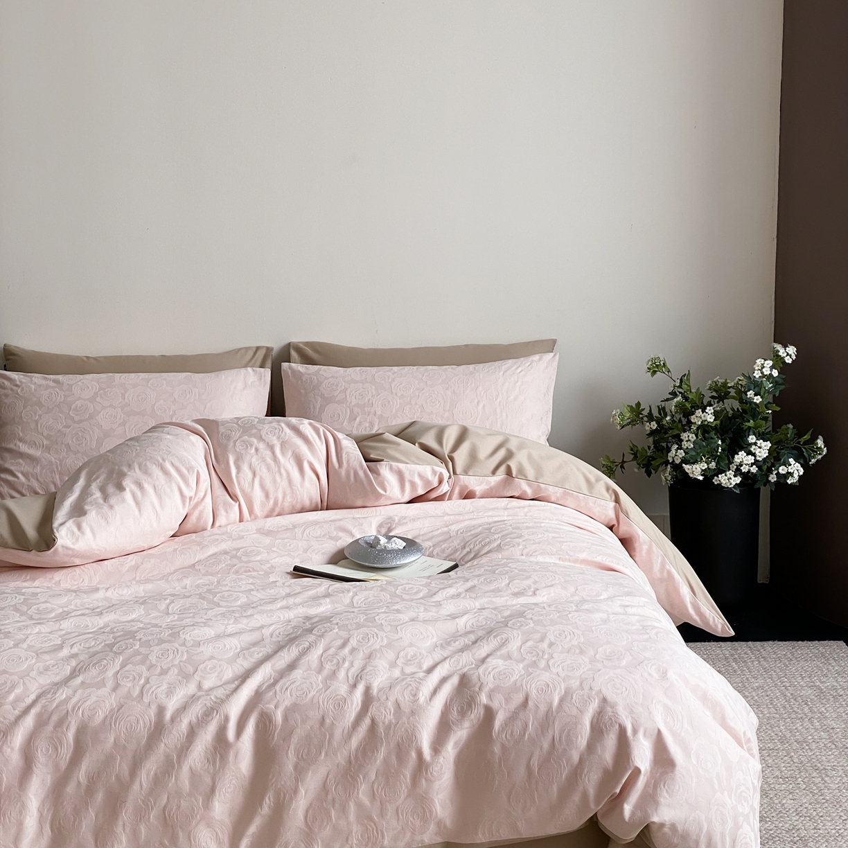 91家纺网 家纺一手货源 找家纺 玉宇阁家居 2026新款全棉纯棉40S大提花四件套 漫-云柔