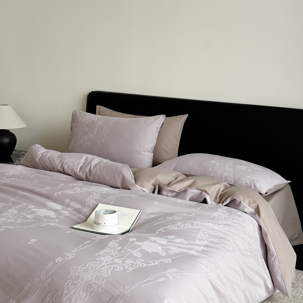 91家纺网 家纺一手货源 找家纺 玉宇阁家居 2026新款全棉纯棉40S大提花四件套 花漫枝