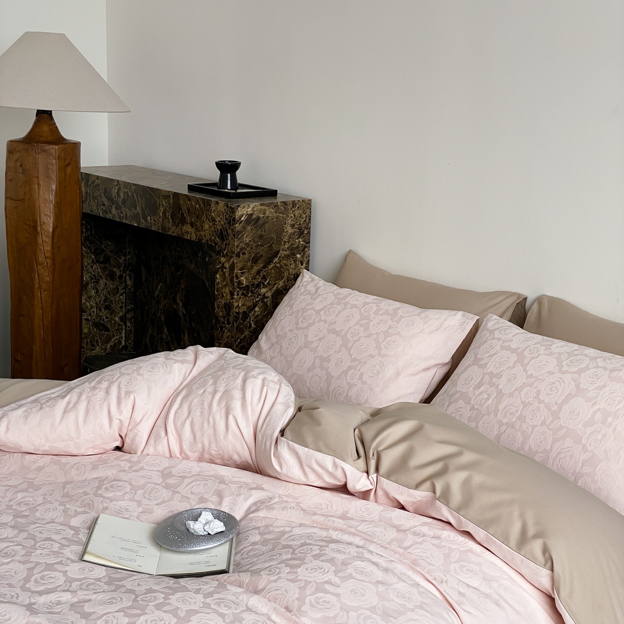 91家纺网 家纺一手货源 找家纺 玉宇阁家居 2026新款全棉纯棉40S大提花四件套 漫-云柔