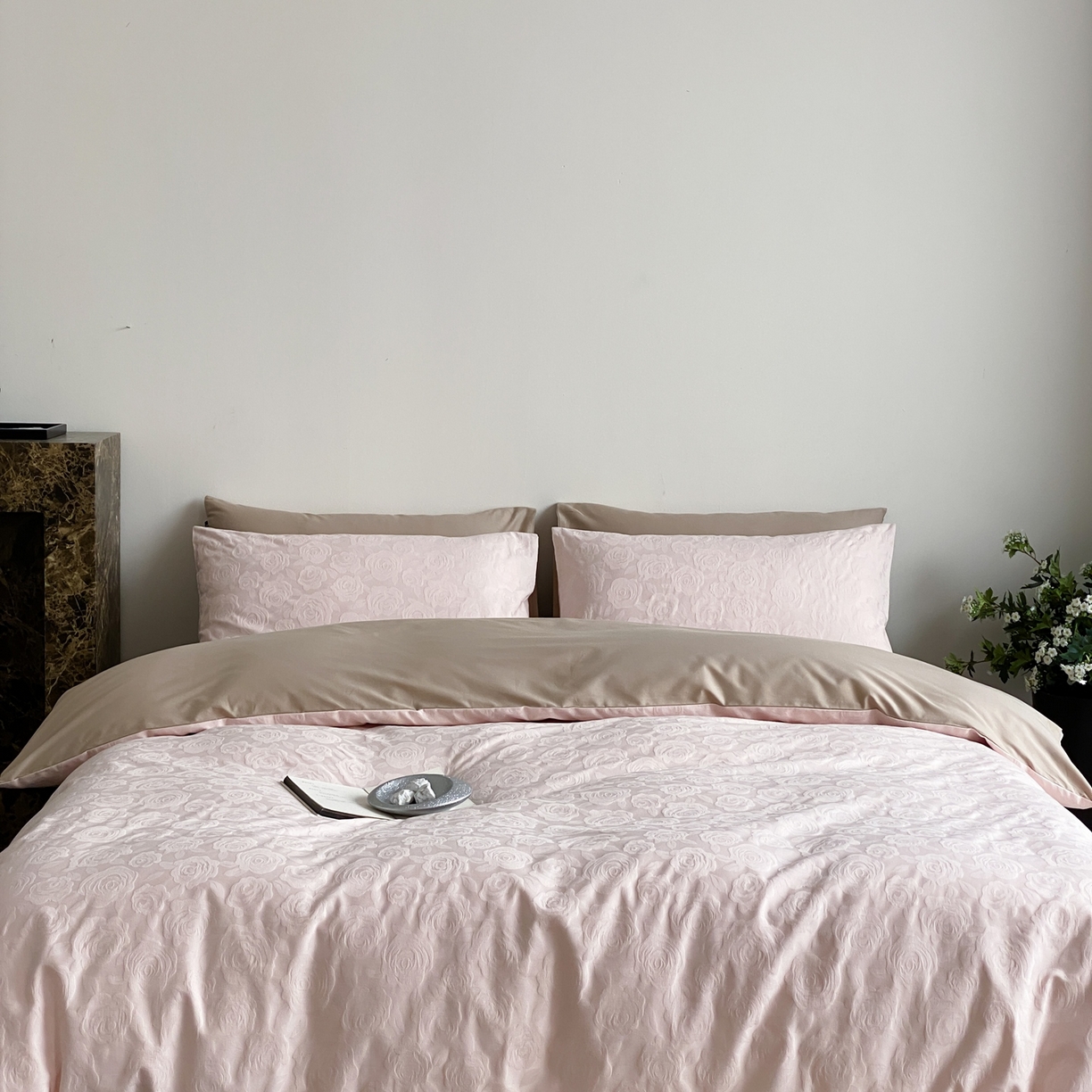 91家纺网 家纺一手货源 找家纺 玉宇阁家居 2026新款全棉纯棉40S大提花四件套 漫-云柔