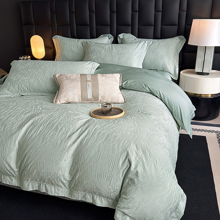 91家纺网 家纺一手货源 找家纺 宏羽纺家纺 2026新款100S长绒棉浮雕提花居家四件套 卡鲁-喜绿