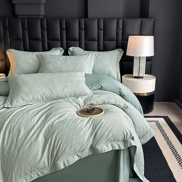 91家纺网 家纺一手货源 找家纺 宏羽纺家纺 2026新款100S长绒棉浮雕提花居家四件套 卡鲁-喜绿