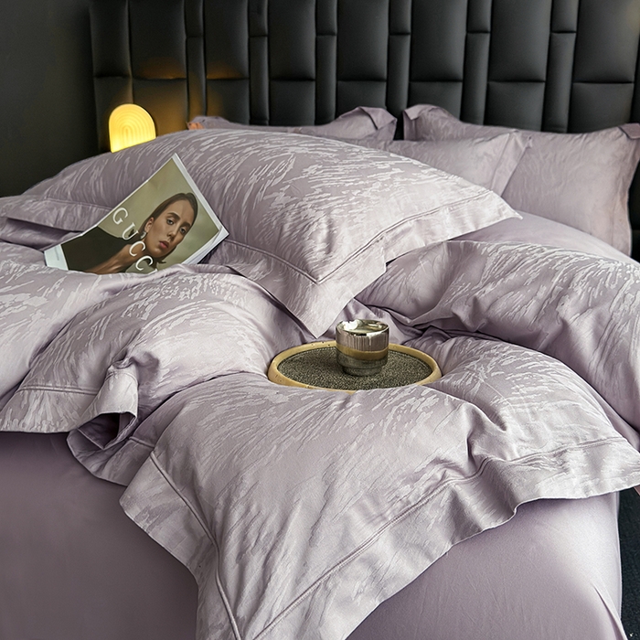 91家纺网 家纺一手货源 找家纺 宏羽纺家纺 2026新款100S长绒棉浮雕提花居家四件套 卡鲁-香芋紫