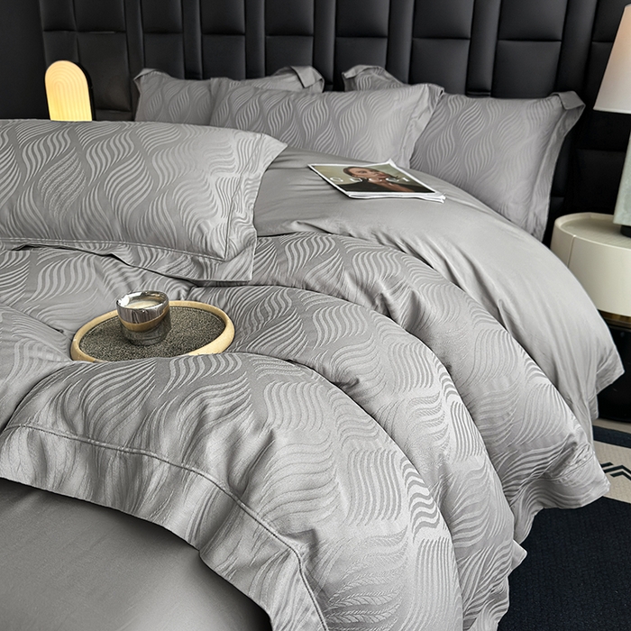 91家纺网 家纺一手货源 找家纺 宏羽纺家纺 2026新款100S长绒棉浮雕提花居家四件套 麦奢-丁香灰