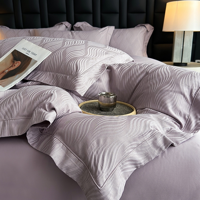 91家纺网 家纺一手货源 找家纺 宏羽纺家纺 2026新款100S长绒棉浮雕提花居家四件套 麦奢-香芋紫