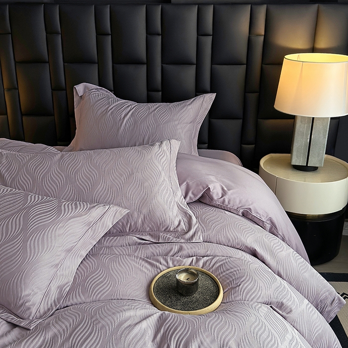 91家纺网 家纺一手货源 找家纺 宏羽纺家纺 2026新款100S长绒棉浮雕提花居家四件套 麦奢-香芋紫