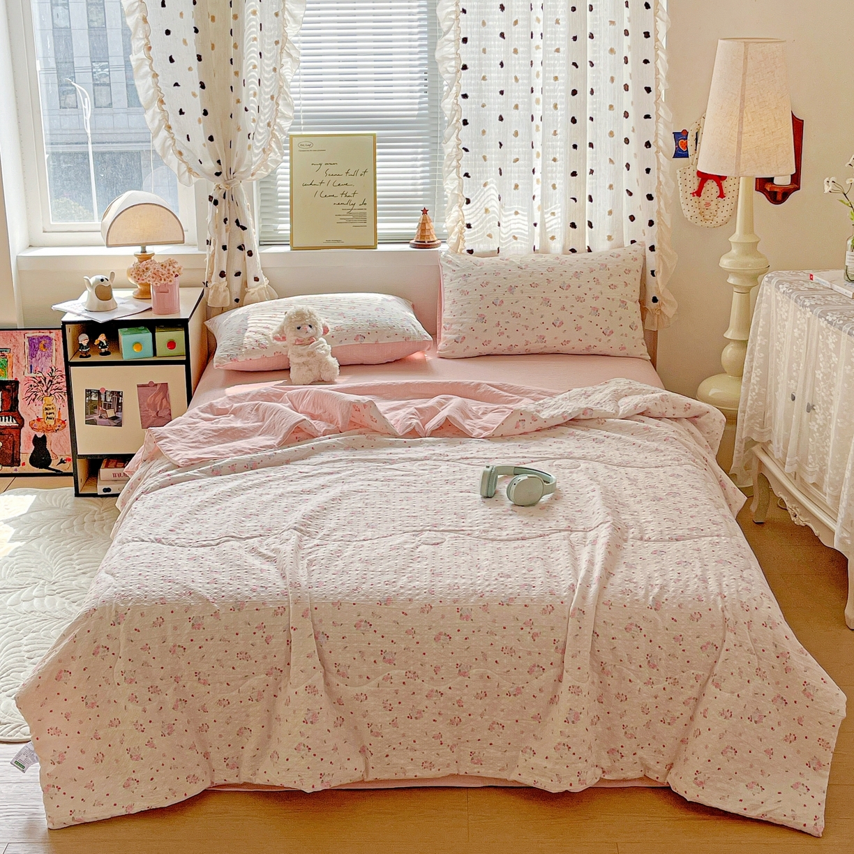 91家纺网 家纺一手货源 找家纺 一比一家纺 2026新款泡芙纱简款夏被四件套 玫瑰之恋