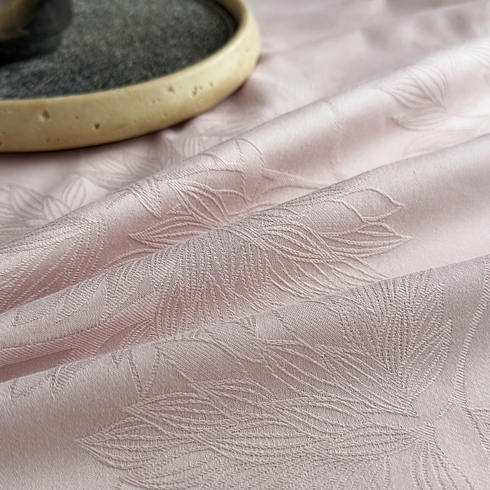 91家纺网 家纺一手货源 找家纺 宏羽纺家纺 2026新款100S长绒棉浮雕提花居家四件套 慕枝南下-粉金