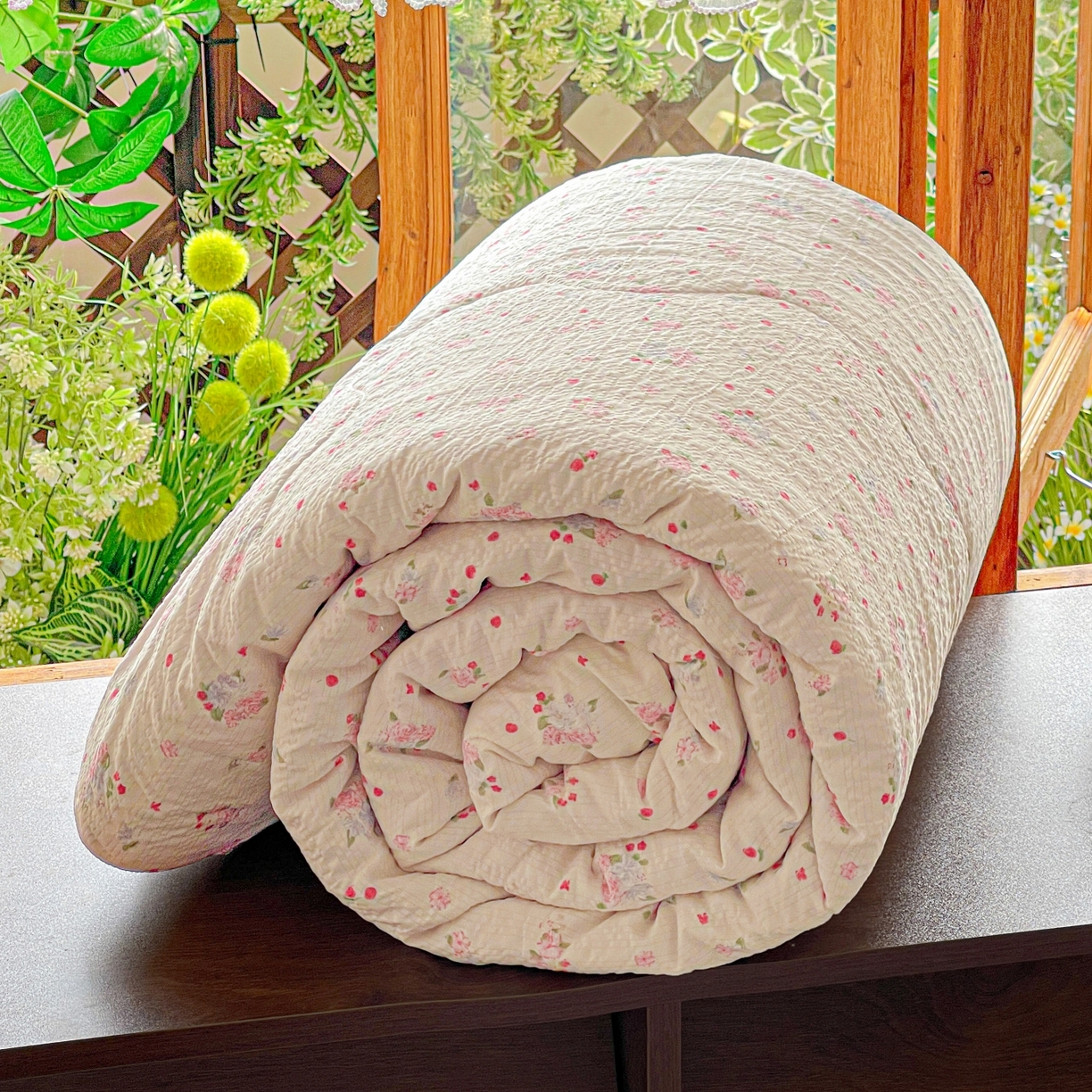 91家纺网 家纺一手货源 找家纺 一比一家纺 2026新款泡芙纱简款夏被四件套 玫瑰之恋