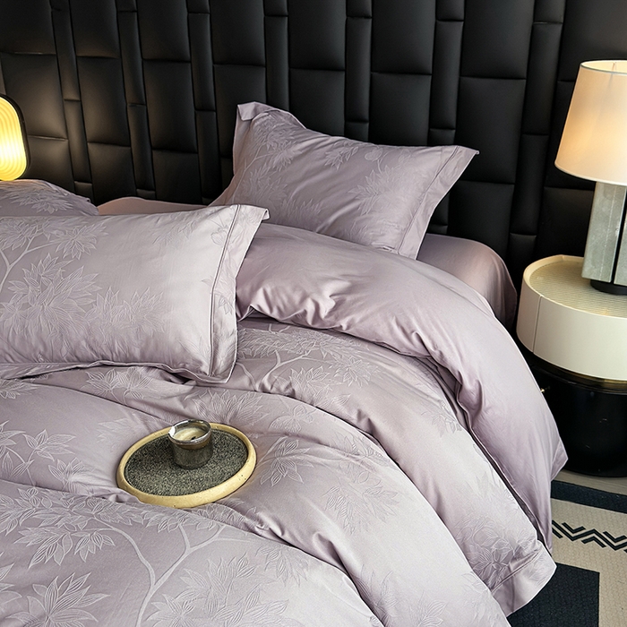 91家纺网 家纺一手货源 找家纺 宏羽纺家纺 2026新款100S长绒棉浮雕提花居家四件套 慕枝南下-香芋紫