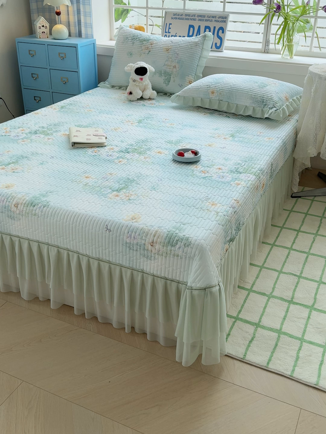 91家纺网 家纺一手货源 找家纺 冬然家纺 2026新款锦氨凉感丝数码印花工艺云感纱花边凉席席子 春风里绿