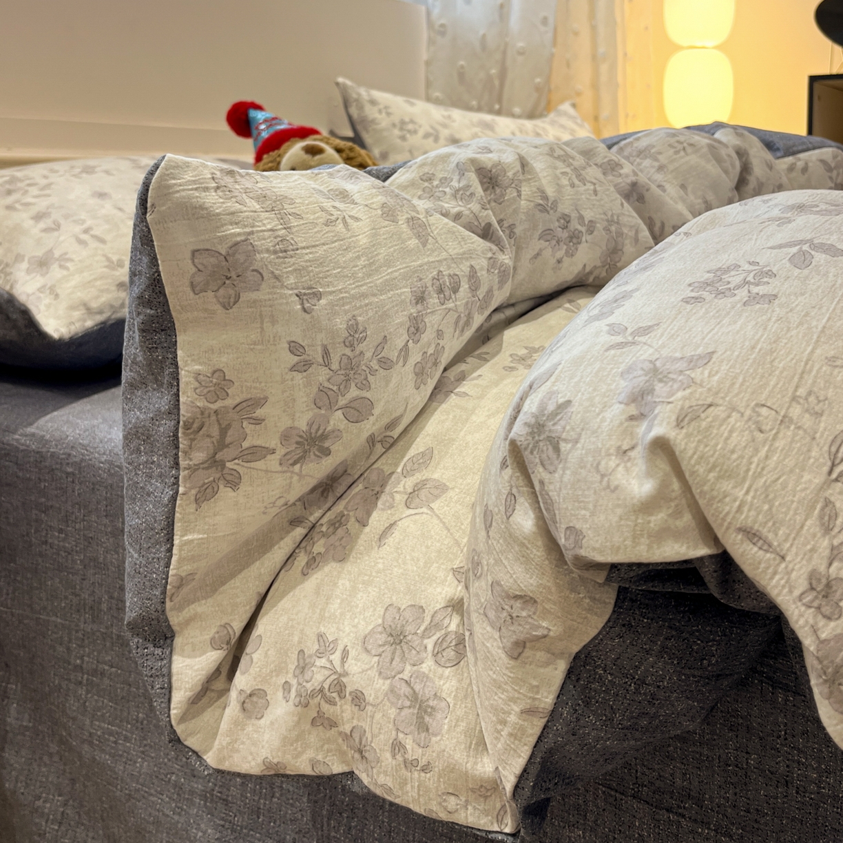 91家纺网 家纺一手货源 找家纺 蓝极人 2026新款原麻复古四件套 戴丽小姐-灰