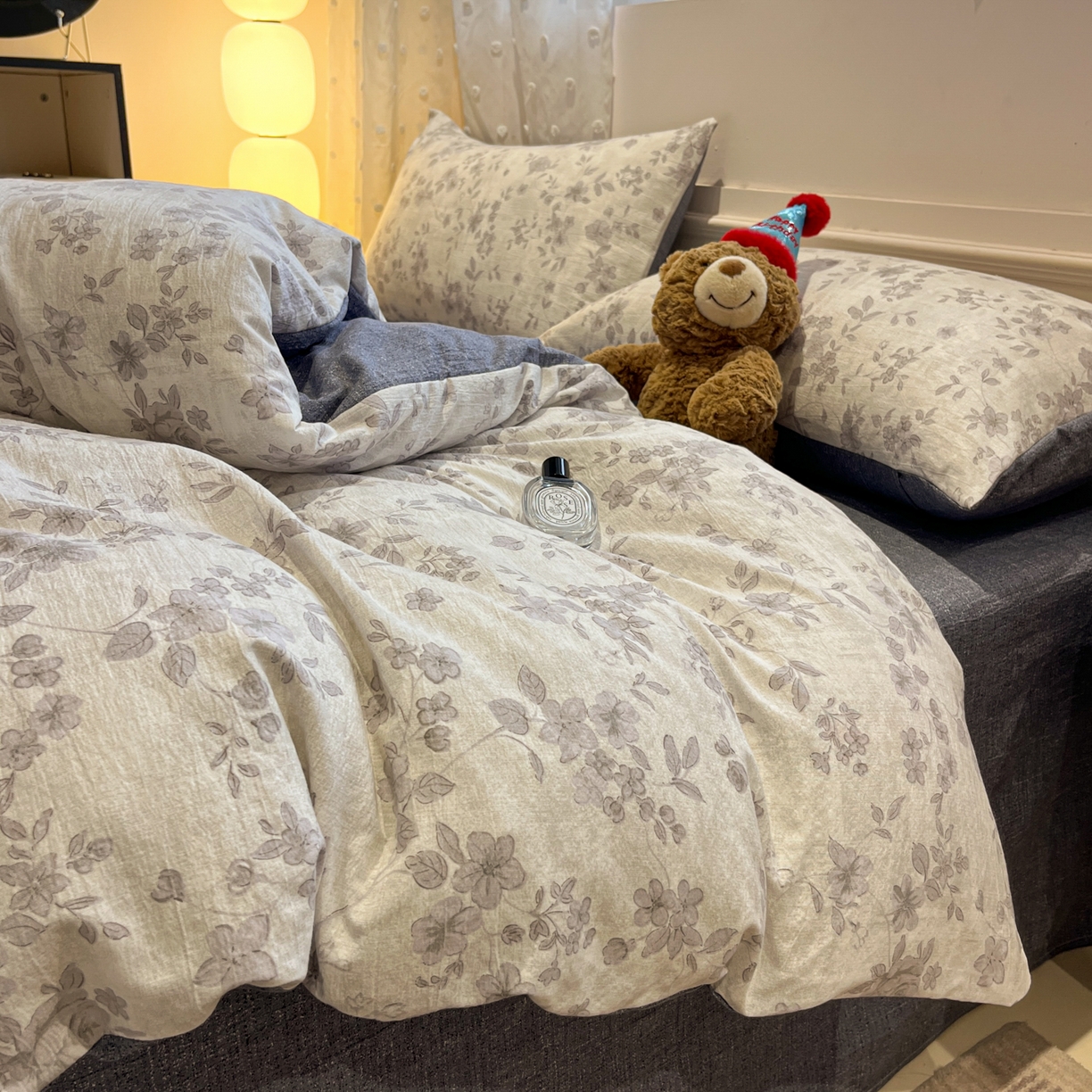 91家纺网 家纺一手货源 找家纺 蓝极人 2026新款原麻复古四件套 戴丽小姐-灰