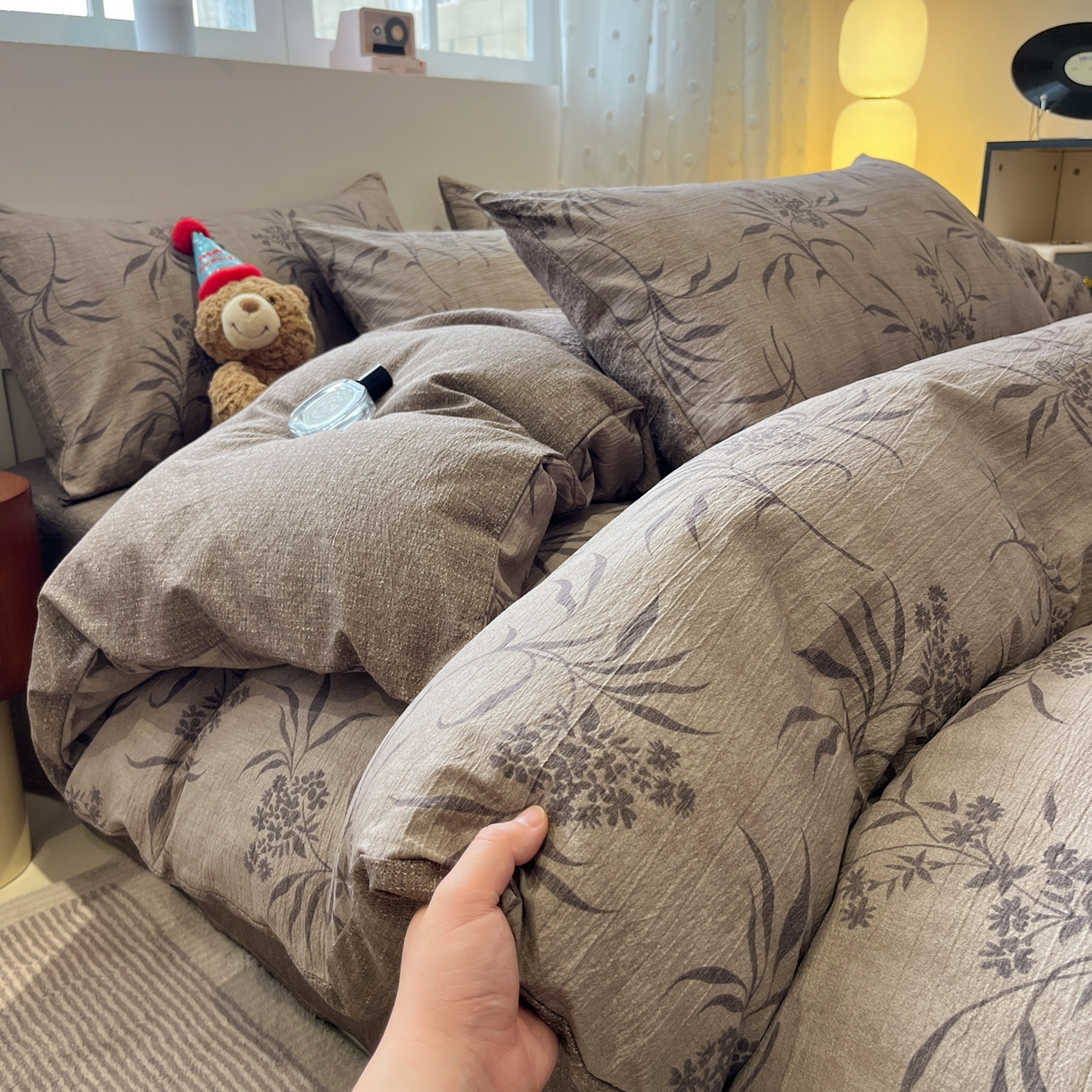 91家纺网 家纺一手货源 找家纺 蓝极人 2026新款原麻复古四件套 玉茗