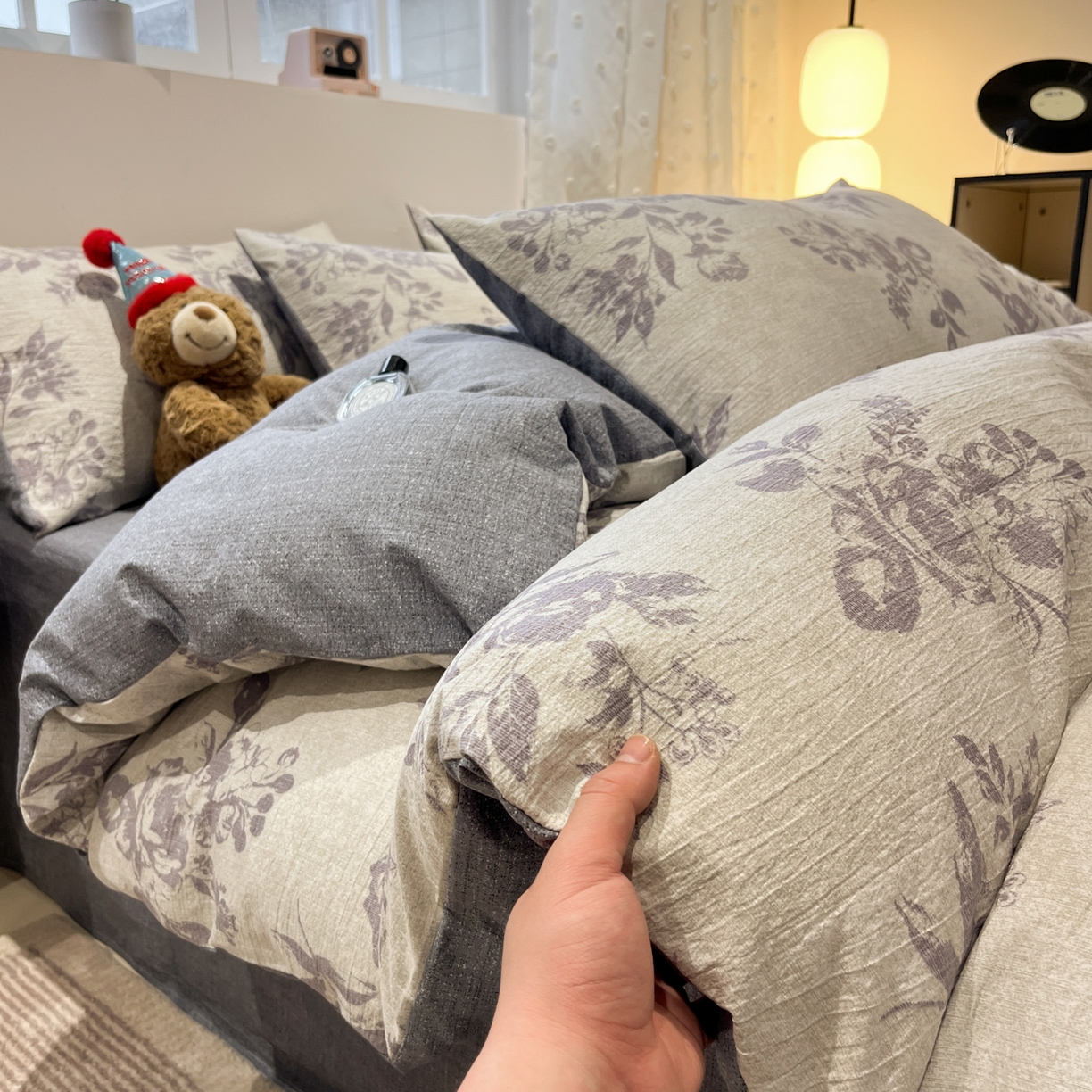 91家纺网 家纺一手货源 找家纺 蓝极人 2026新款原麻复古四件套 风木槿-紫