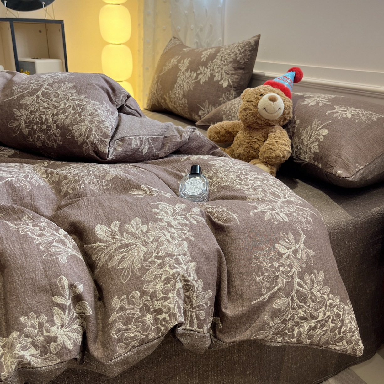 91家纺网 家纺一手货源 找家纺 蓝极人 2026新款原麻复古四件套 锦瑟