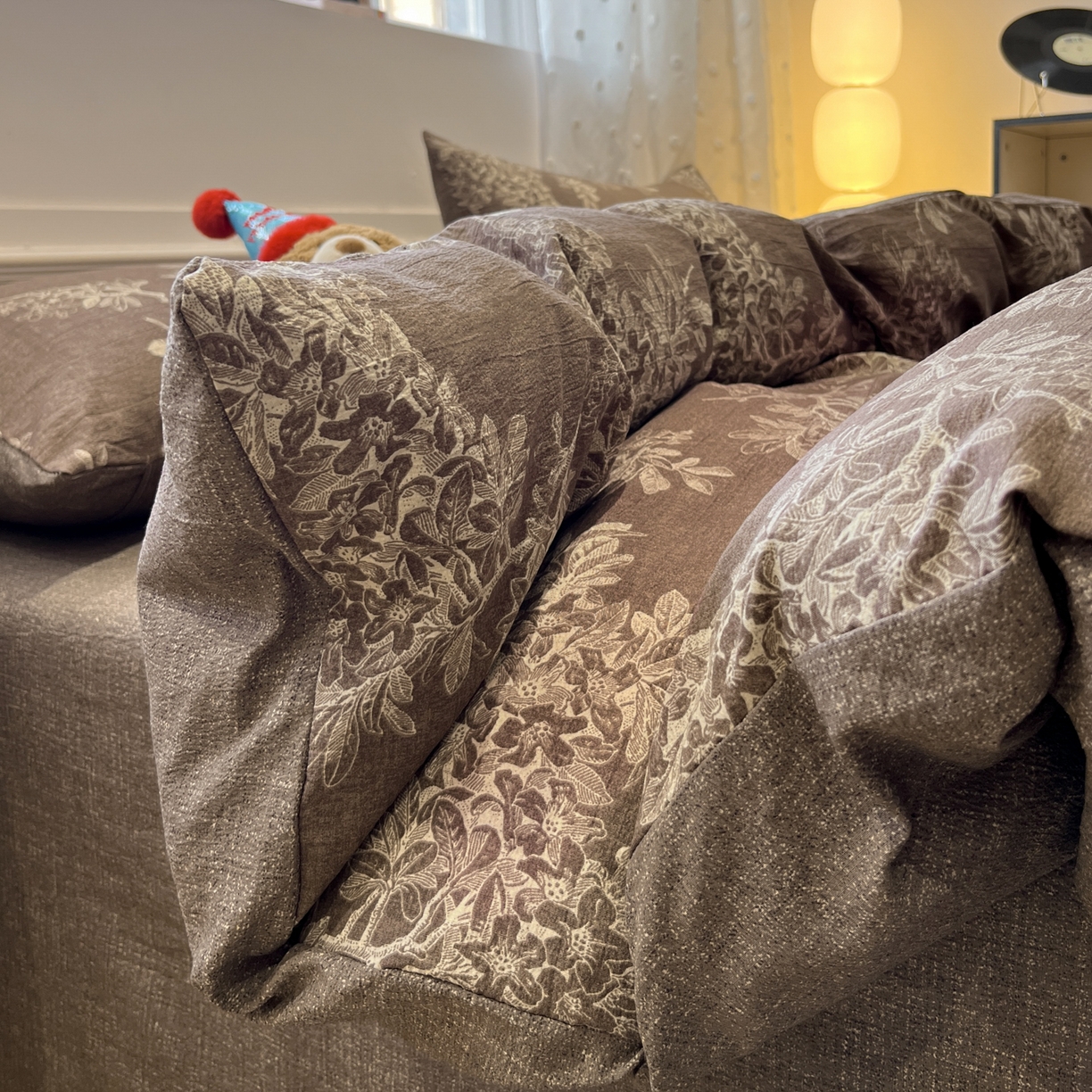 91家纺网 家纺一手货源 找家纺 蓝极人 2026新款原麻复古四件套 锦瑟