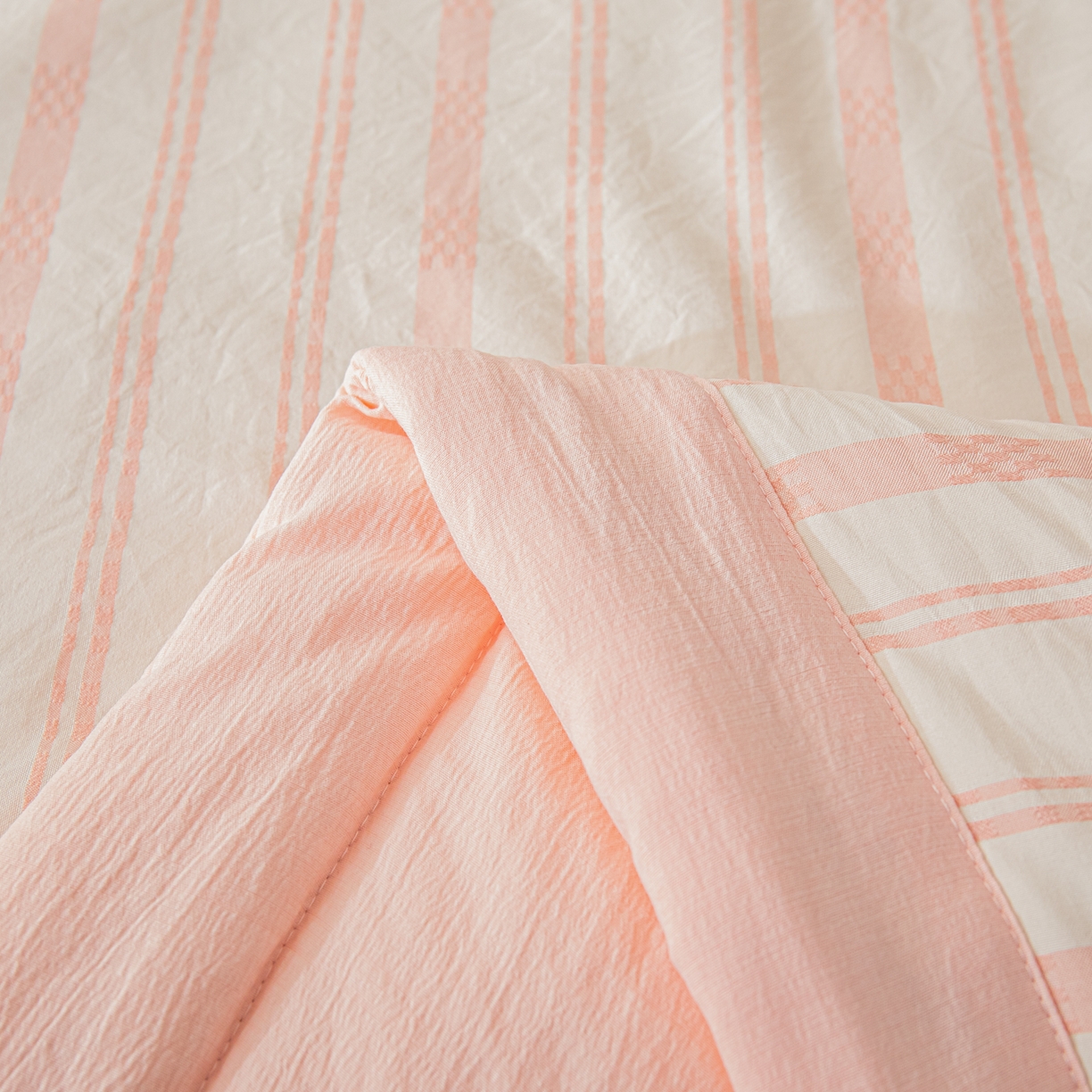 91家纺网 家纺一手货源 找家纺 （总）江暮云家纺 2026新款色织提花新疆棉花夏被空调被