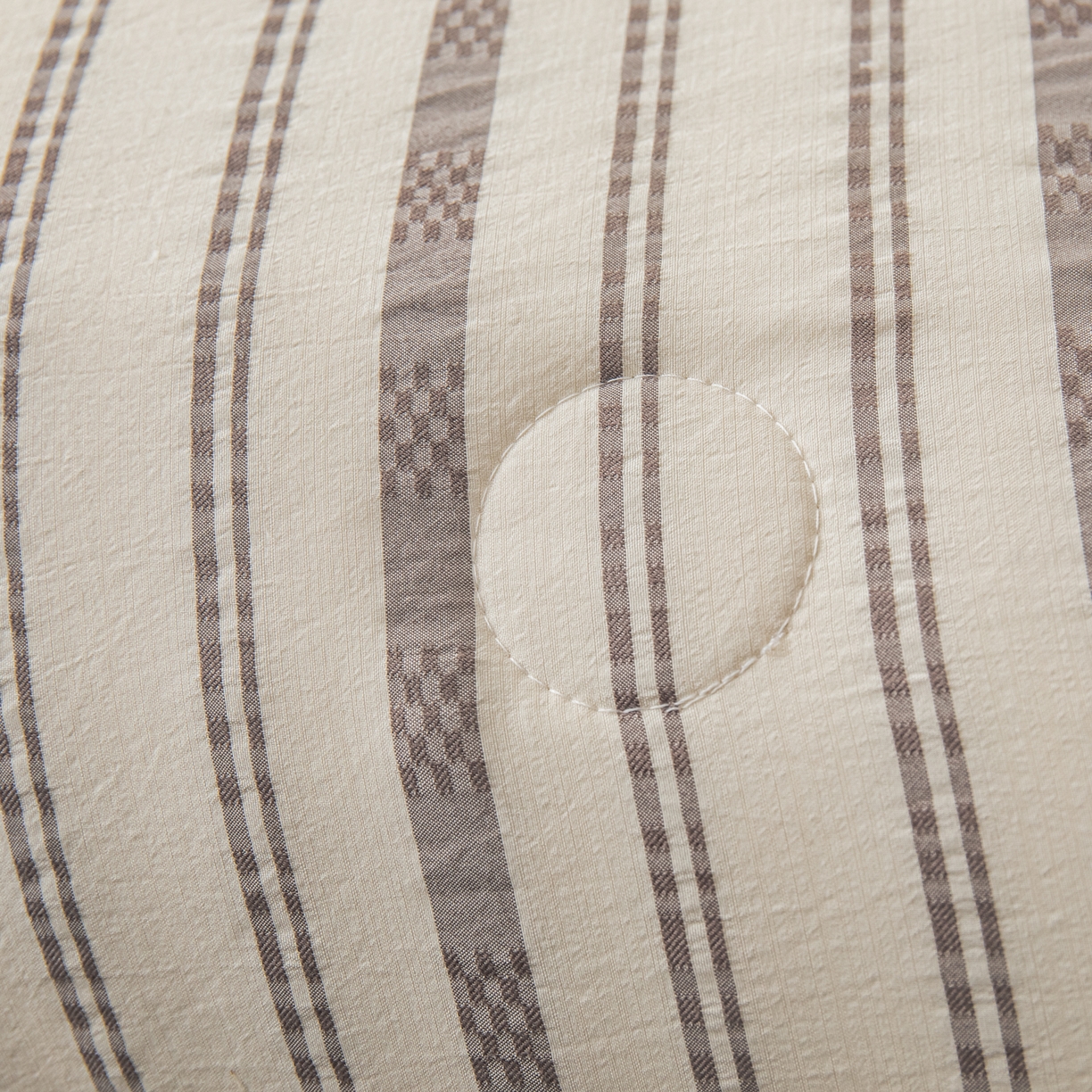 91家纺网 家纺一手货源 找家纺 江暮云家纺 2026新款色织提花新疆棉花夏被空调被 织韵-灰