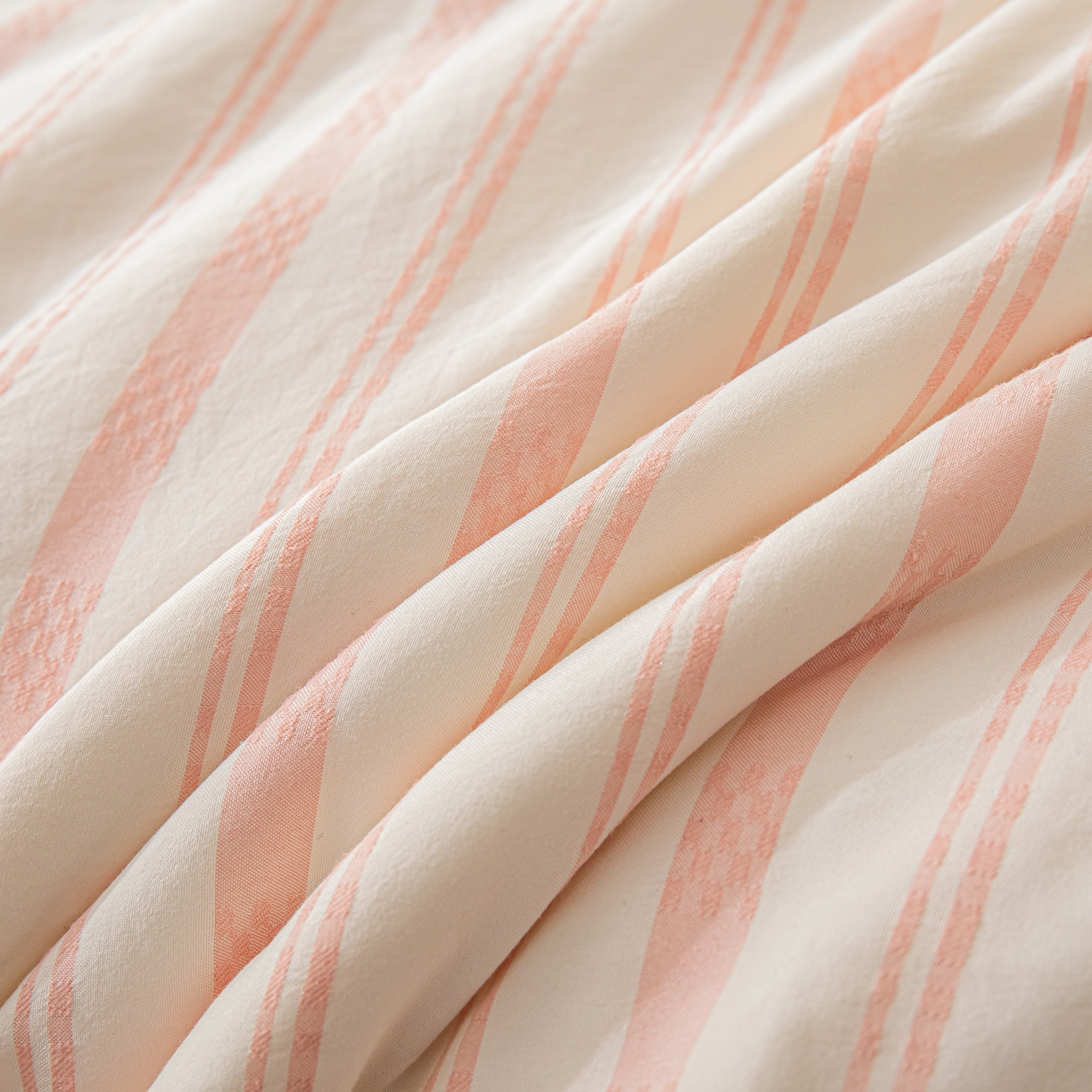 91家纺网 家纺一手货源 找家纺 （总）江暮云家纺 2026新款色织提花新疆棉花夏被空调被