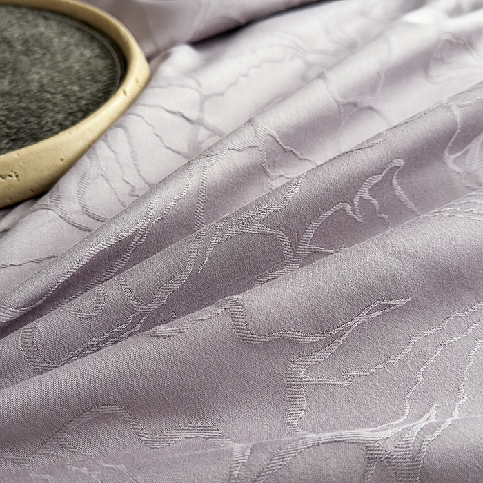 91家纺网 家纺一手货源 找家纺 宏羽纺家纺 2026新款100S长绒棉浮雕提花居家四件套 山间雾-香芋紫