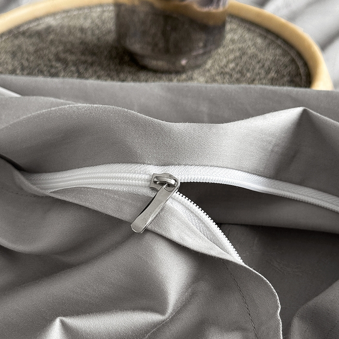 91家纺网 家纺一手货源 找家纺 宏羽纺家纺 2026新款100S长绒棉浮雕提花居家四件套 叶纷-丁香灰