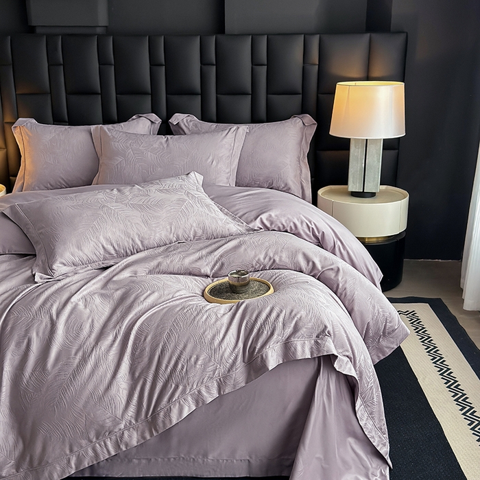 91家纺网 家纺一手货源 找家纺 宏羽纺家纺 2026新款100S长绒棉浮雕提花居家四件套 叶纷-香芋紫