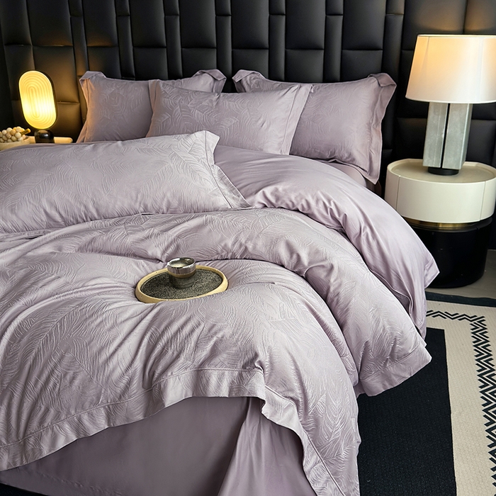 91家纺网 家纺一手货源 找家纺 宏羽纺家纺 2026新款100S长绒棉浮雕提花居家四件套 叶纷-香芋紫