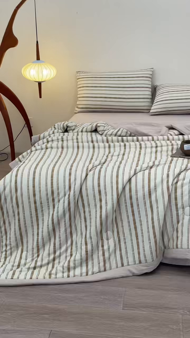 91家纺网 家纺一手货源 找家纺 江暮云家纺 2026新款色织提花新疆棉花夏被空调被 织韵-咖