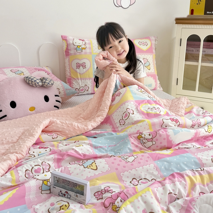 91家纺网 家纺一手货源 找家纺 花满路 2026新款儿童有氨凉感丝夏被夏凉被空调被 kitty伙伴