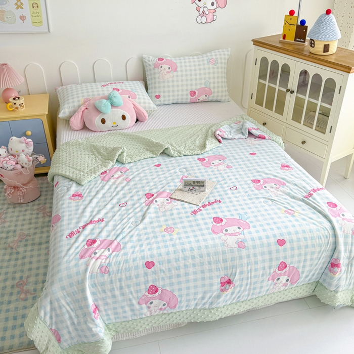 91家纺网 家纺一手货源 找家纺 花满路 2026新款儿童有氨凉感丝夏被夏凉被空调被 草莓美乐蒂