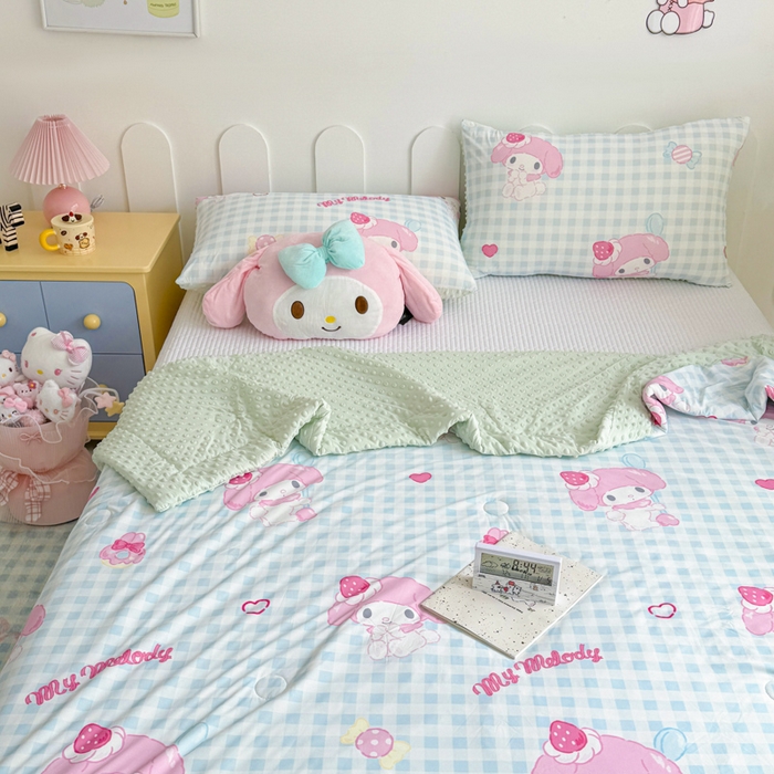 91家纺网 家纺一手货源 找家纺 花满路 2026新款儿童有氨凉感丝夏被夏凉被空调被 草莓美乐蒂