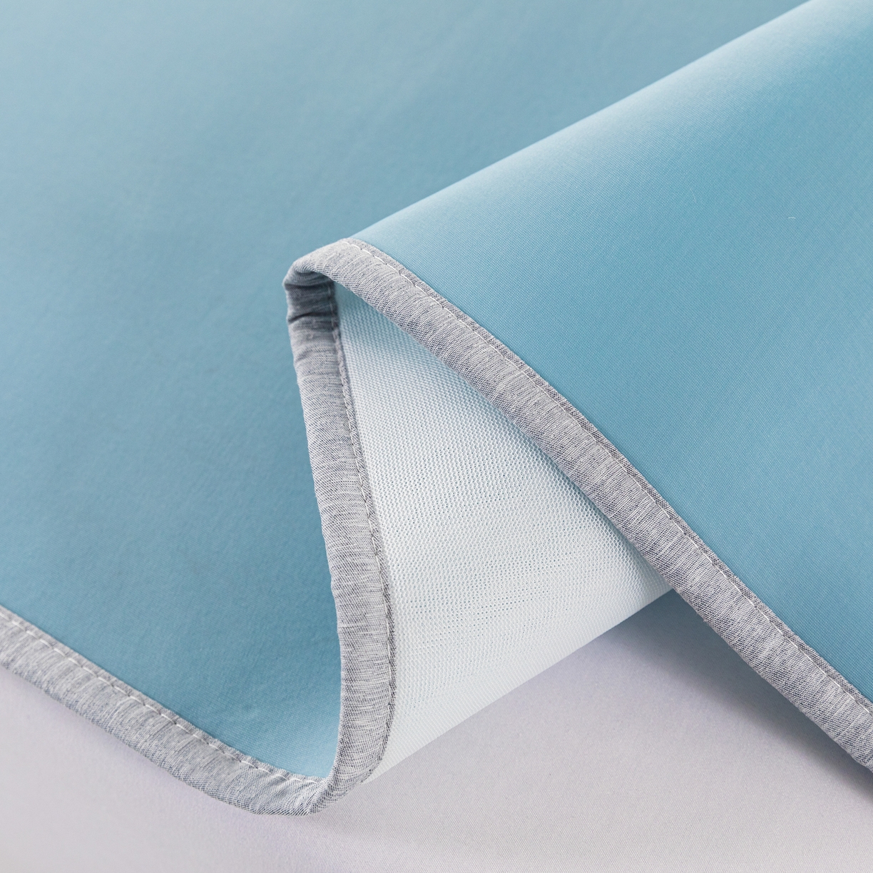 91家纺网 家纺一手货源 找家纺 （总）凌云家纺 2026新款A类100%锦纶凉感凉席平铺款