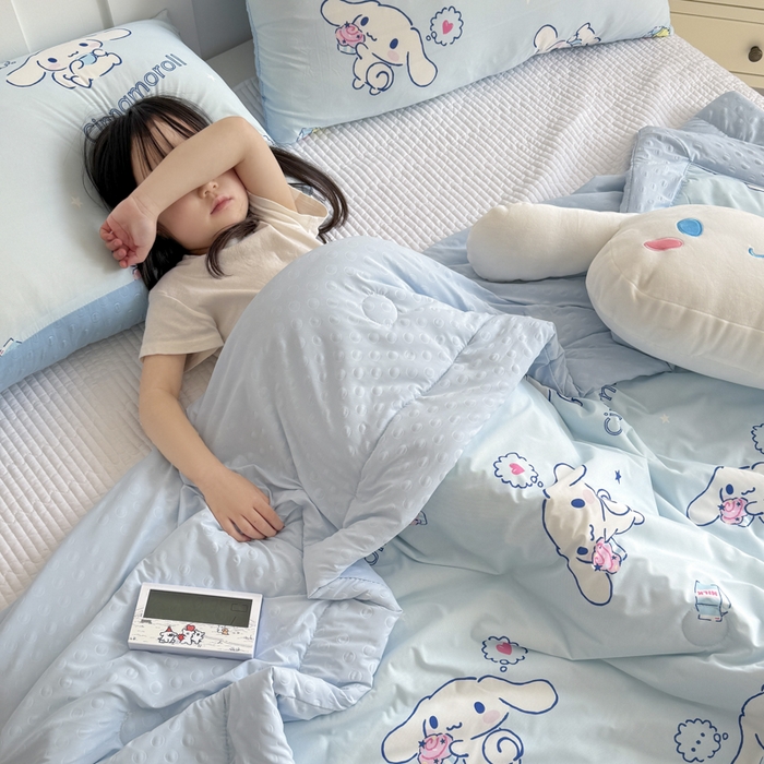 91家纺网 家纺一手货源 找家纺 花满路 2026新款儿童有氨凉感丝夏被夏凉被空调被 纯真玉桂狗