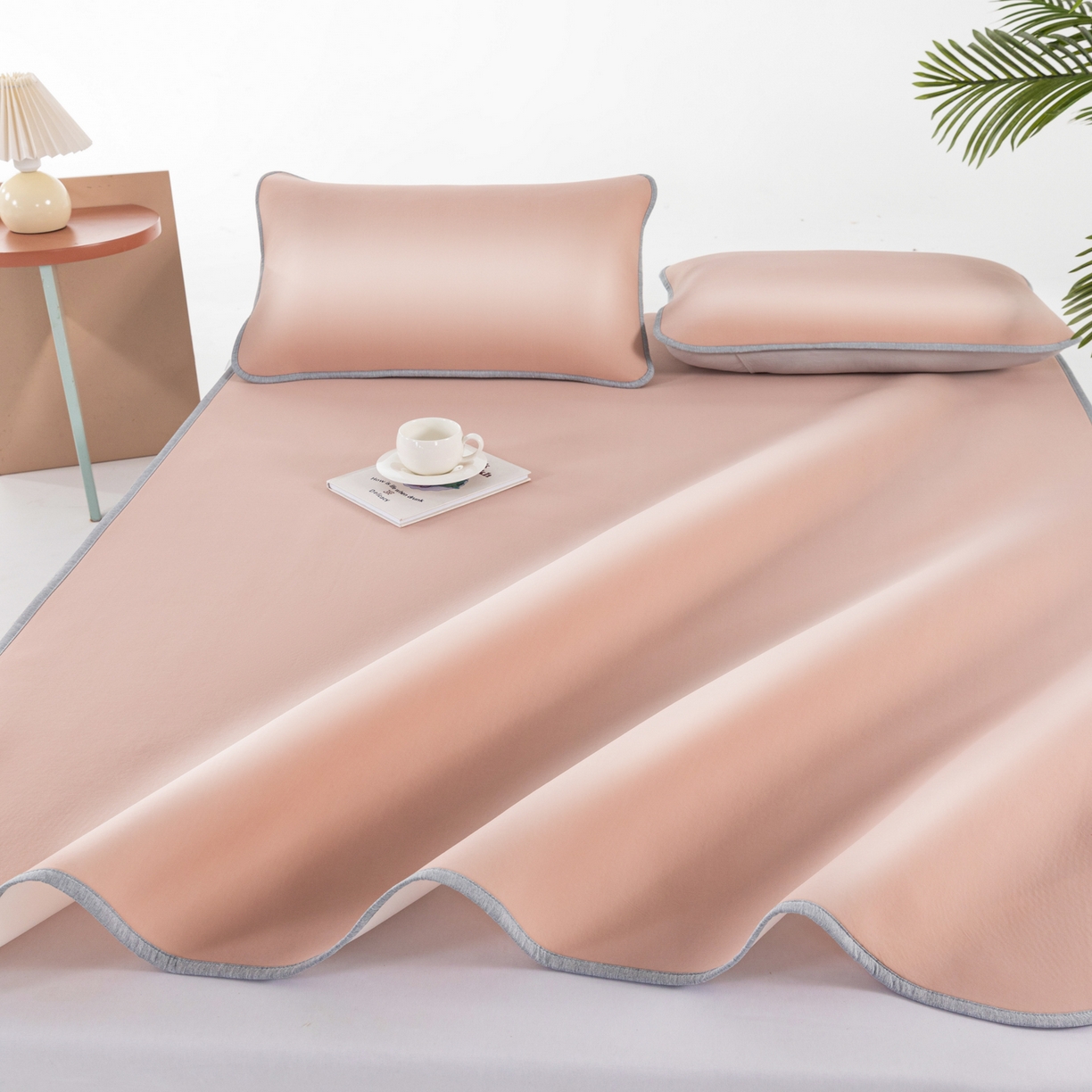 91家纺网 家纺一手货源 找家纺 凌云家纺 2026新款A类100%锦纶凉感凉席平铺款 镜面席平铺-裸粉