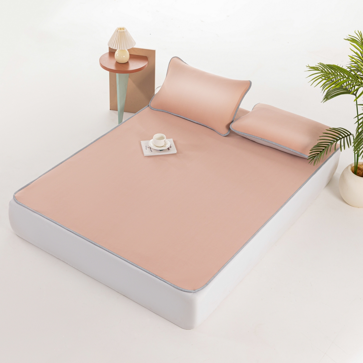 91家纺网 家纺一手货源 找家纺 凌云家纺 2026新款A类100%锦纶凉感凉席平铺款 镜面席平铺-裸粉