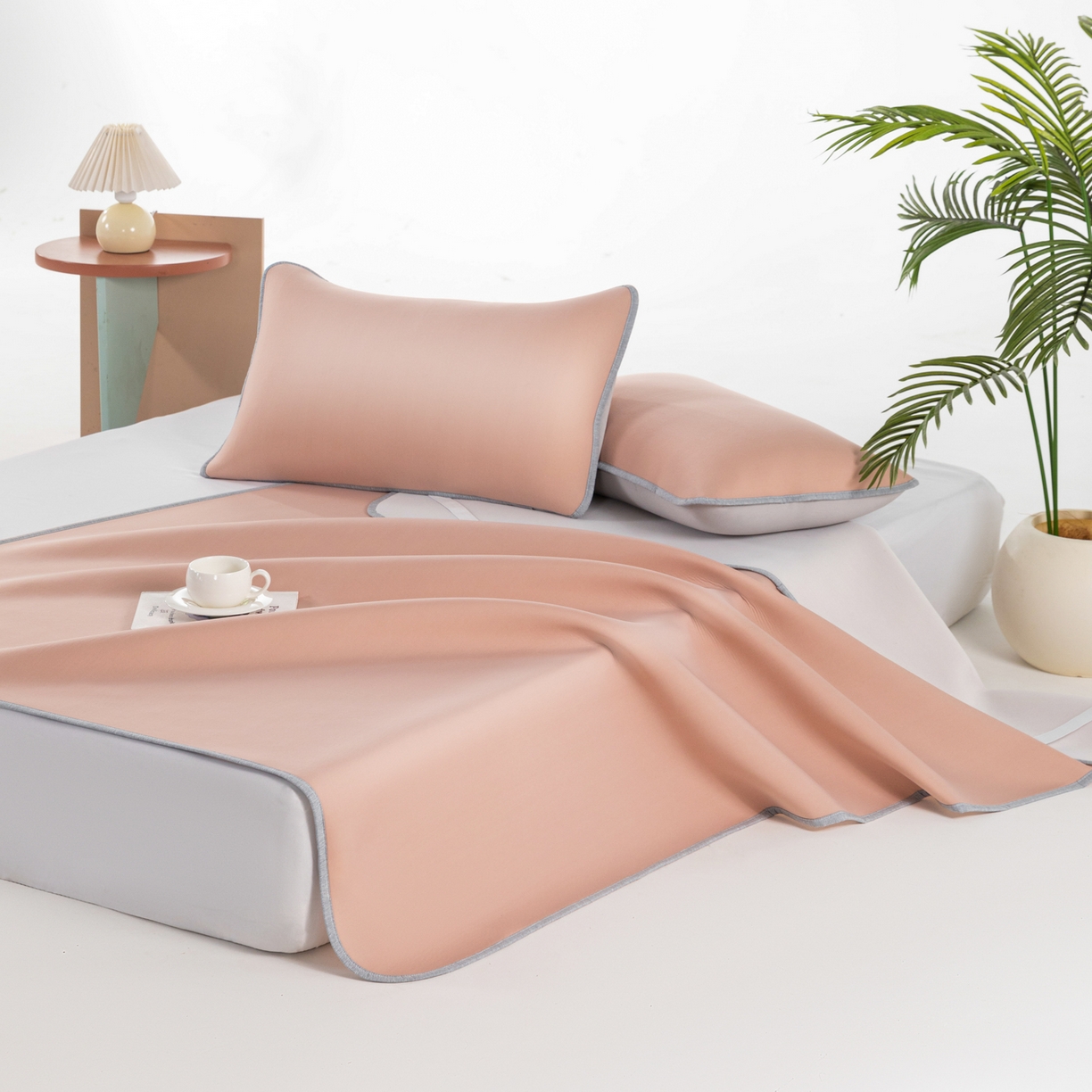 91家纺网 家纺一手货源 找家纺 凌云家纺 2026新款A类100%锦纶凉感凉席平铺款 镜面席平铺-裸粉