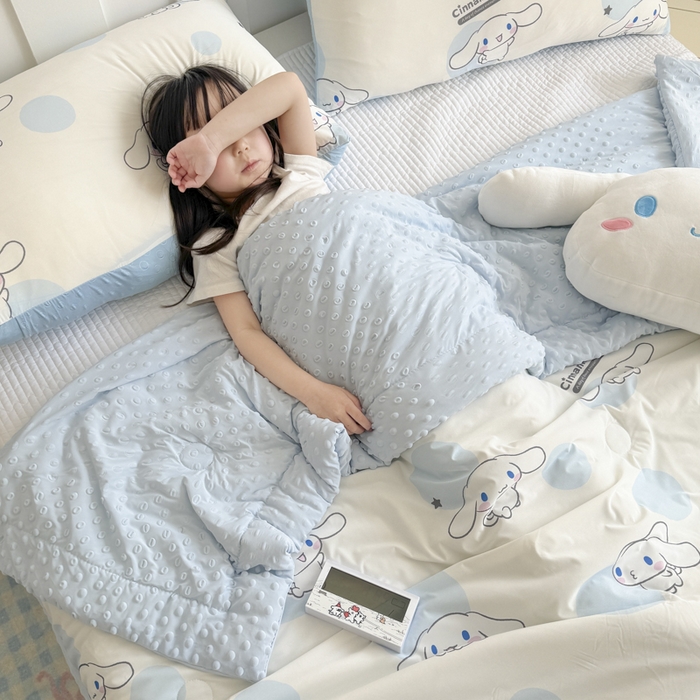 91家纺网 家纺一手货源 找家纺 花满路 2026新款儿童有氨凉感丝夏被夏凉被空调被 飞飞玉桂狗