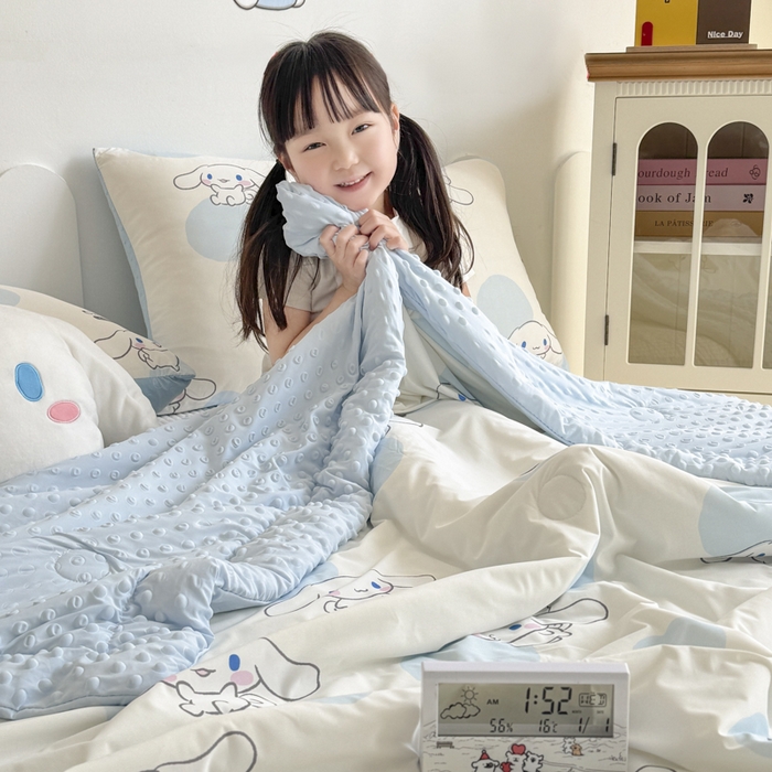 91家纺网 家纺一手货源 找家纺 花满路 2026新款儿童有氨凉感丝夏被夏凉被空调被 飞飞玉桂狗