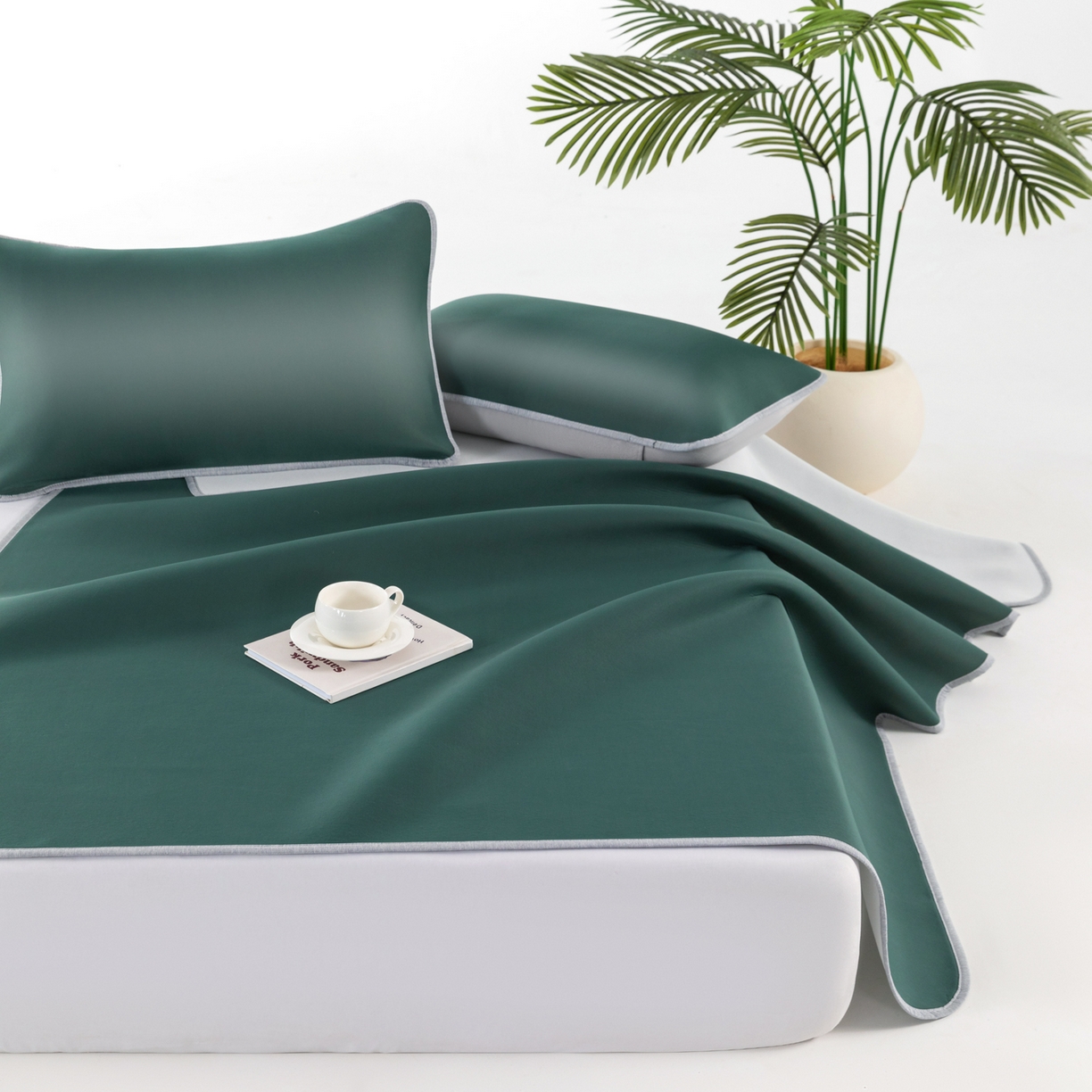 91家纺网 家纺一手货源 找家纺 凌云家纺 2026新款A类100%锦纶凉感凉席平铺款 镜面席平铺-墨绿