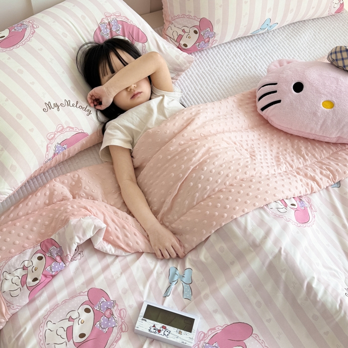 91家纺网 家纺一手货源 找家纺 花满路 2026新款儿童有氨凉感丝夏被夏凉被空调被 乖乖美乐蒂