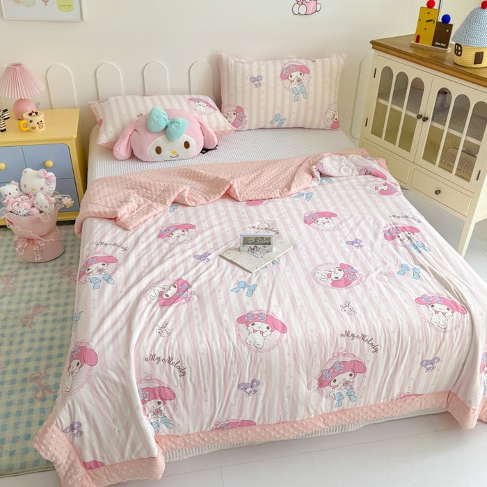 91家纺网 家纺一手货源 找家纺 花满路 2026新款儿童有氨凉感丝夏被夏凉被空调被 乖乖美乐蒂