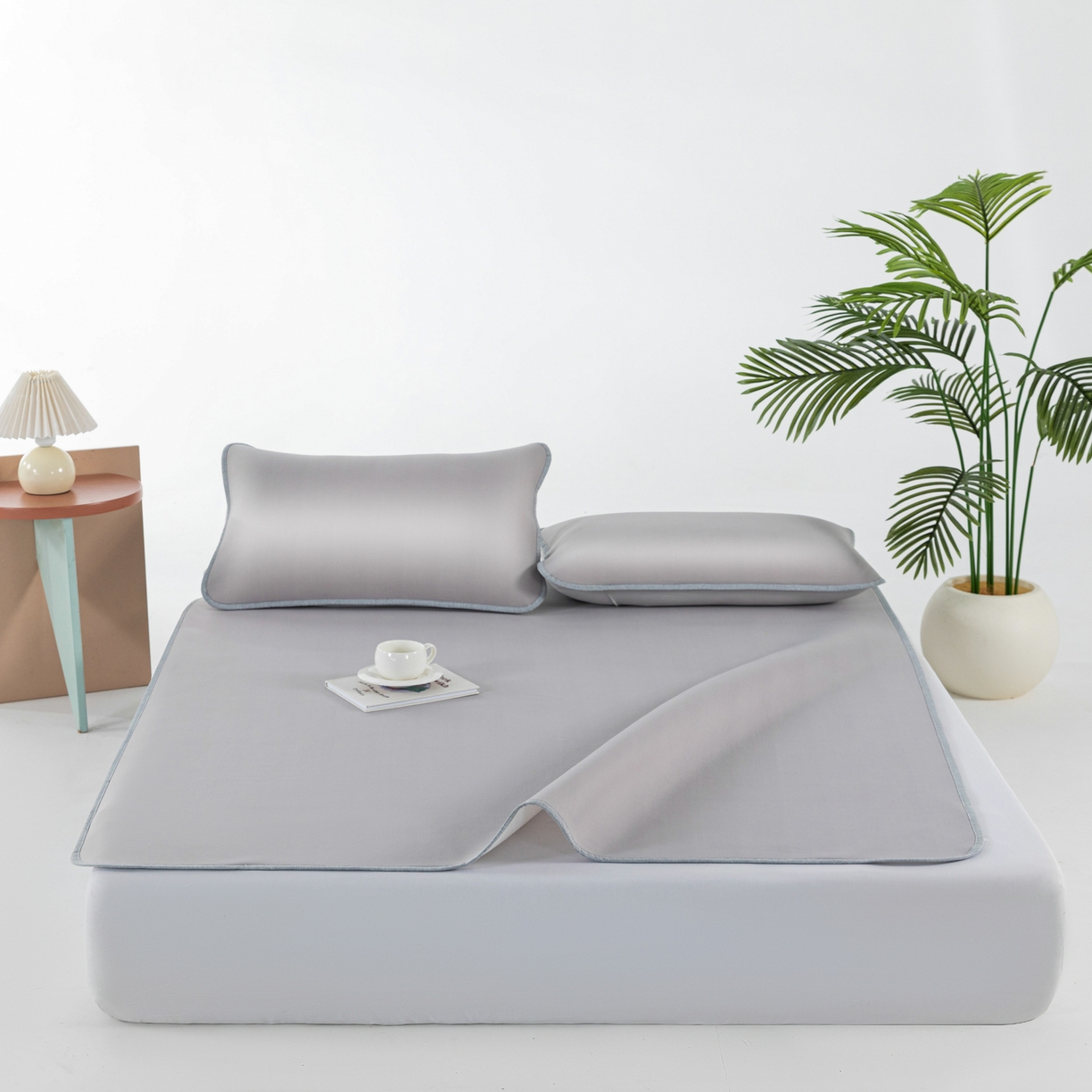 91家纺网 家纺一手货源 找家纺 凌云家纺 2026新款A类100%锦纶凉感凉席平铺款 镜面席平铺-浅灰