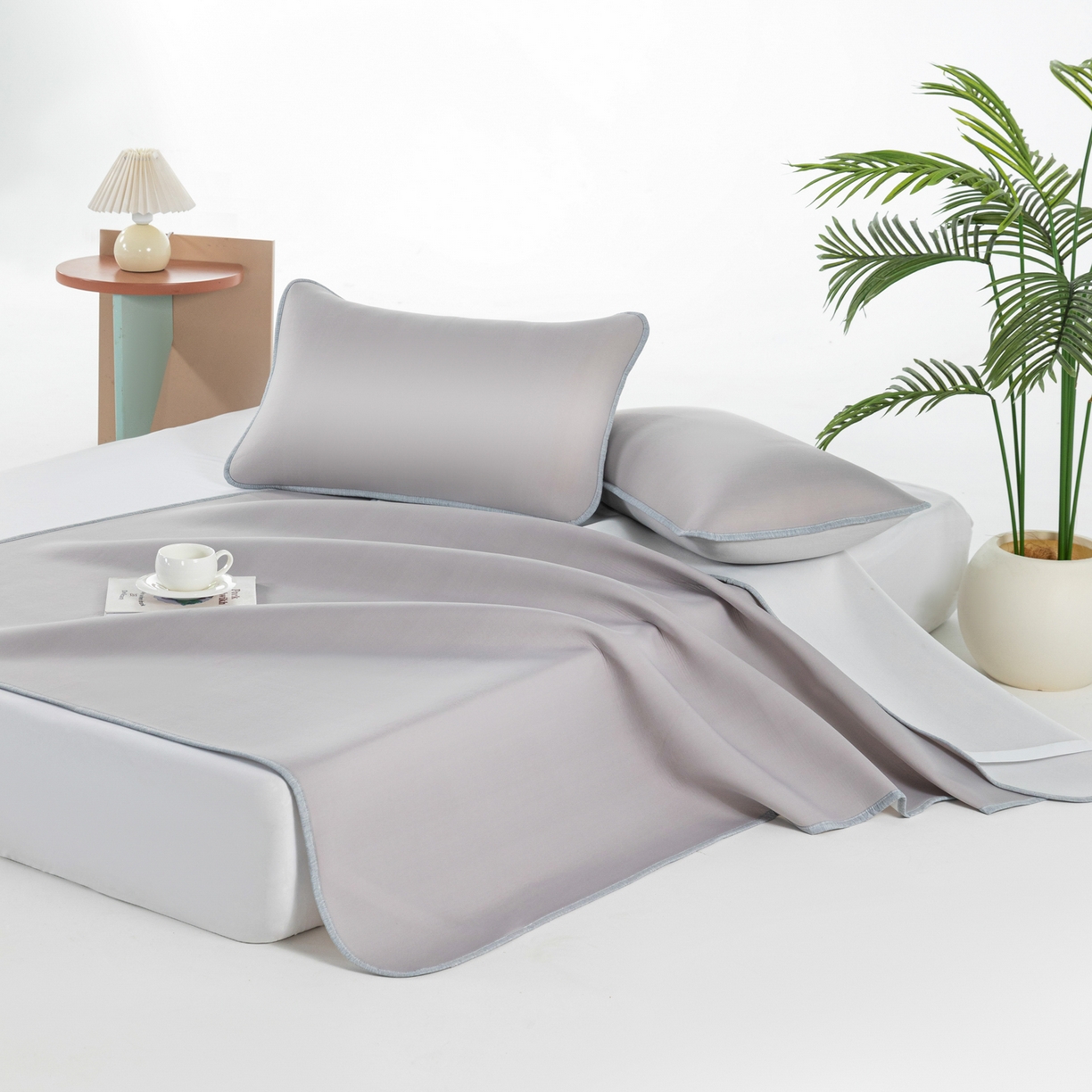 91家纺网 家纺一手货源 找家纺 凌云家纺 2026新款A类100%锦纶凉感凉席平铺款 镜面席平铺-浅灰