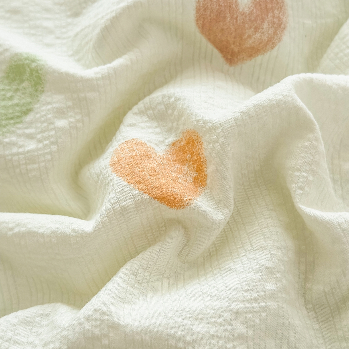 91家纺网 家纺一手货源 找家纺 眠势力 2026新款泡芙纱夏被四件套全棉花边空调被夏凉被薄被子 彩色爱心