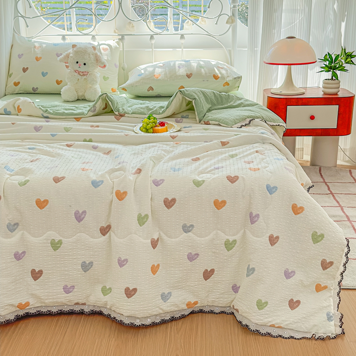 91家纺网 家纺一手货源 找家纺 眠势力 2026新款泡芙纱夏被四件套全棉花边空调被夏凉被薄被子 彩色爱心